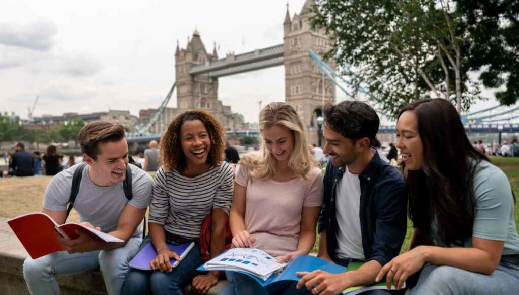 Reasons to Study in the UK